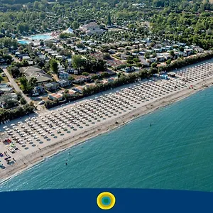 База отдыха Club Del Sole Vigna Sul Mar Family Collection